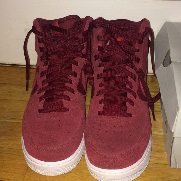 Nike Air Force 1 - Picture 2 of 8